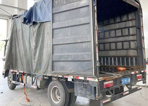 浙江寧波專(zhuān)車(chē)發(fā)貨物化全程水處理器2套，定壓補(bǔ)水機(jī)組1套